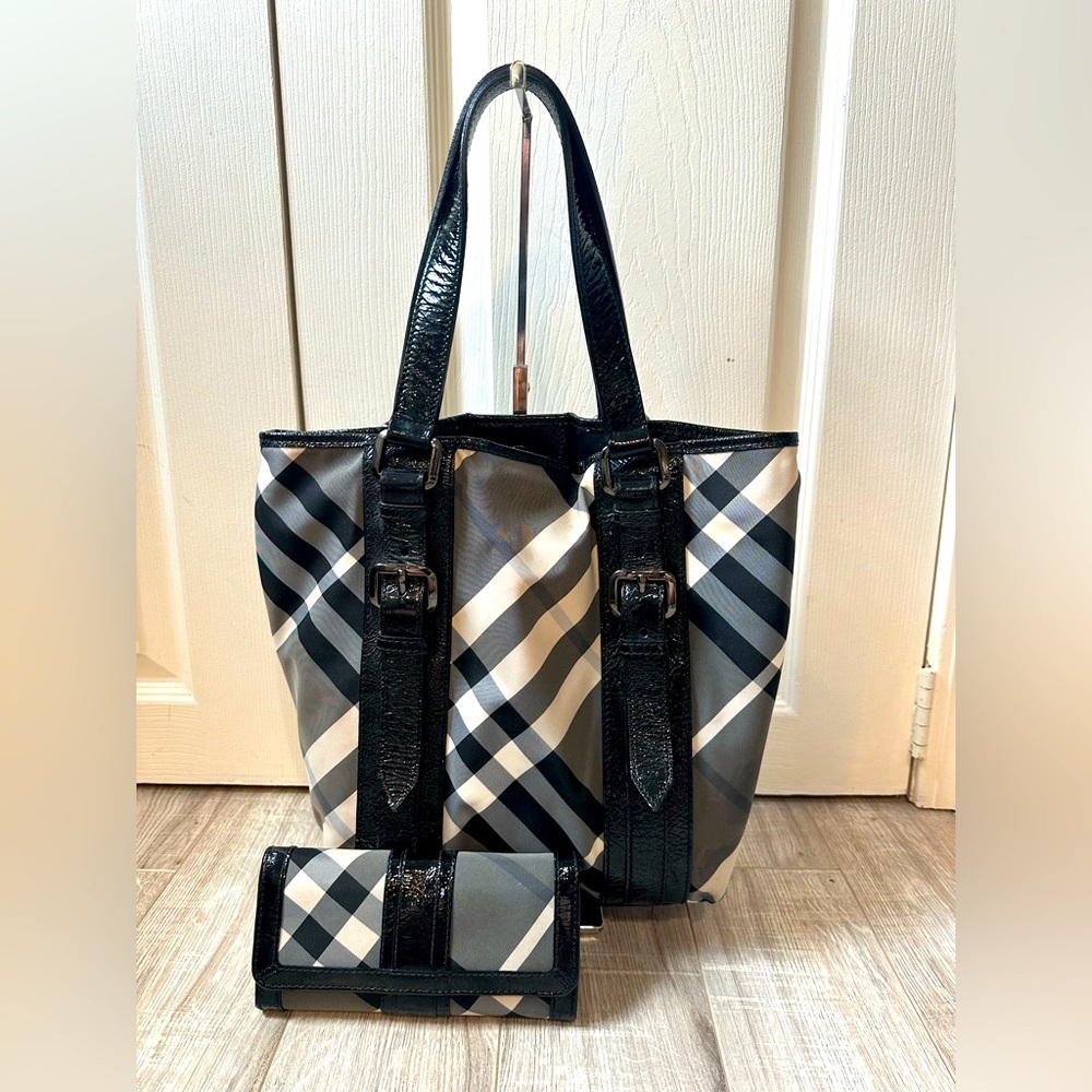 Burberry Bag and Wallet Set